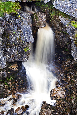 Waterfall in Hull Pot, Horton in Ribblesdale, Yorkshire Dales, Yorkshire, England, United Kingdom, Europe 