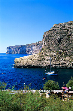 View along cliffs, Xlendi, Gozo, Malta, Mediterranean, Europe