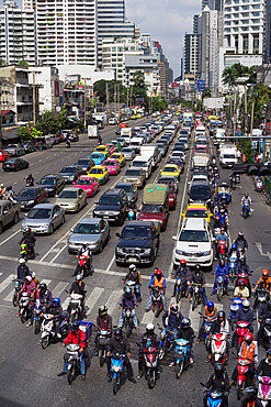 Traffic congestion in downtown area, Bangkok, Thailand, Southeast Asia, Asia