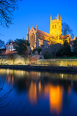 Worcester Cathedral on the River Severn floodlit at dusk, Worcester, Worcestershire, England, United Kingdom, Europe