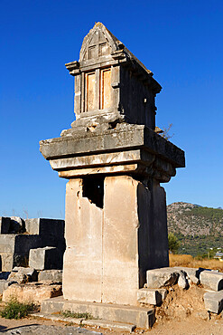 Lycian tomb, Xanthos, near Kalkan, Lycia, Antalya Province, Mediterranean Coast, Southwest Turkey, Anatolia, Turkey, Asia Minor, Eurasia