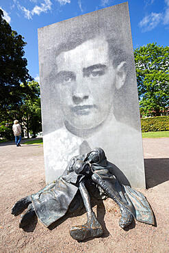 Raoul Wallenberg monument, Haga District, Gothenburg, West Gothland, Sweden, Scandinavia, Europe