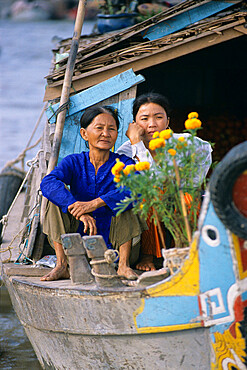 Floating market, Can Tho, Mekong Delta, Vietnam, Indochina, Southeast Asia, Asia