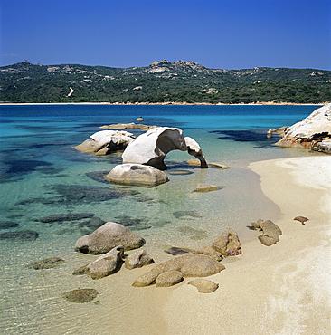 Spiaggia dell Elefante beach and the elephant rock, Cala di Volpe, Sardinia, Italy, Mediterranean, Europe