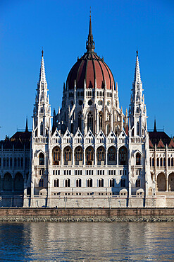 The Parliament (Orszaghaz) across River Danube, UNESCO World Heritage Site, Budapest, Hungary, Europe