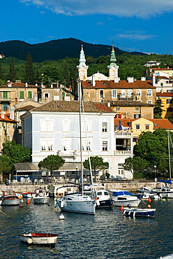 Harbour view, Volosko (near Opatija), Kvarner Gulf, Croatia, Adriatic, Europe