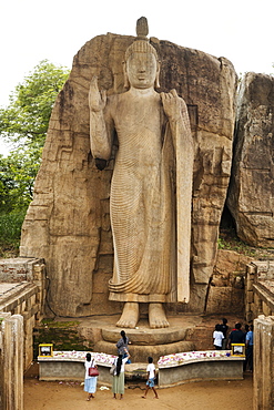 Avukana Buddha statue, Wayamba Palata, Sri Lanka, Asia