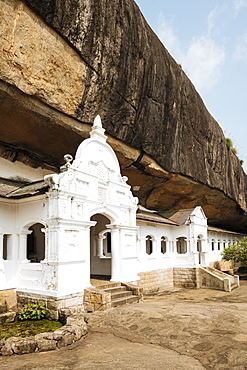 Dambulla Rock Cave Temple, UNESCO World Heritage Site, Central Province, Sri Lanka, Asia