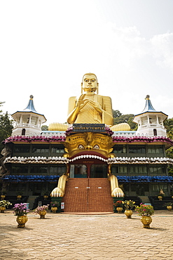 Golden Temple, Central Province, Sri Lanka, Asia