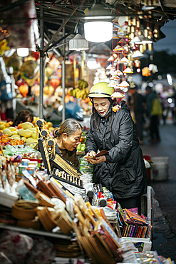 Night market, Hoi An, Quảng Nam Province, Vietnam