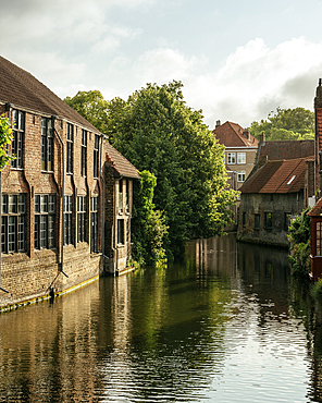 Early morning light on canal, Old town, Bruges, Belgium