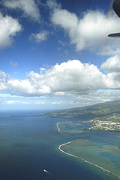 Tahiti shoreline, Tahiti, French Polynesia