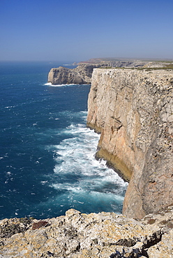 Limestone cliffs running north from Cape St. Vincent (Cabo de Sao Vicente), Europe's most southwesterly point, Algarve, Portugal, Europe