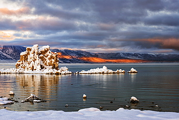 Sunrise at Mono Lake, USA, California, Mono Lake