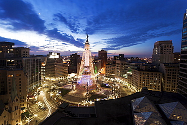 Elevated view of Indiana Soldiers and Sailors Monument, Indianapolis, Indiana