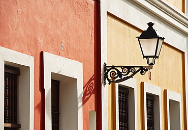 Puerto Rico, Old San Juan, facade of colorful houses