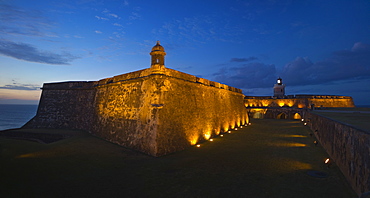 Puerto Rico, Old San Juan, Fort San Felipe del Morro at sunset