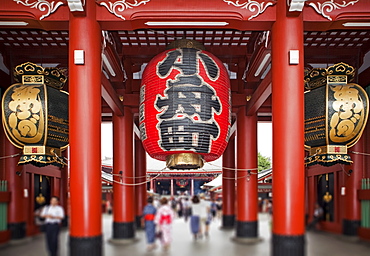 Japan, Tokyo, Asakusa, Senso-Ji Temple, focus on paper lanterns, Japan, Tokyo, Asakusa, Senso-Ji Temple