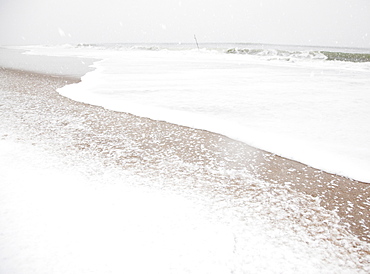 USA, New York State, Rockaway Beach, beach in winter