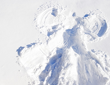 USA, New Jersey, Jersey City, snow angel