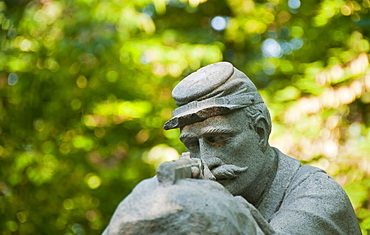 USA, Pennsylvania, Gettysburg, Statue of soldier