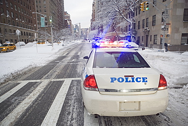 USA, New York City, police car on Park Avenue