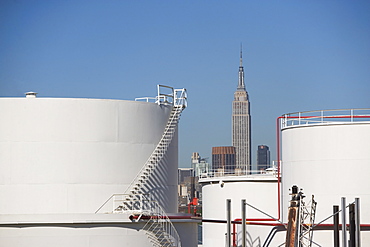 USA, New York State, New York City, Oil processing plant