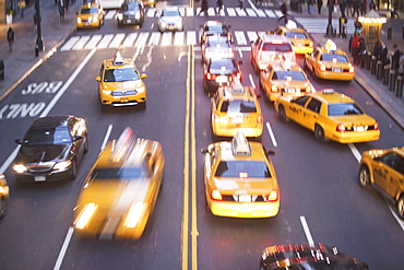 USA, New York City, Manhattan, Traffic on 42nd street