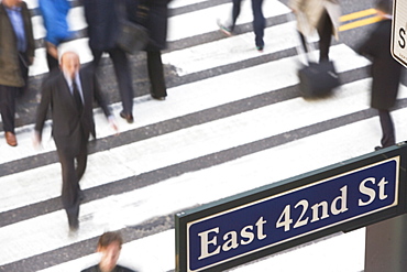 USA, New York City, Manhattan, 42nd street, Pedestrians on zebra crossing