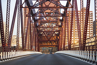 Front view of bridge, New York City