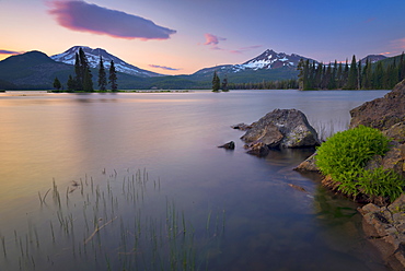 Sparks Lake at sunset, Deschutes County, Oregon