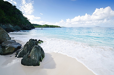 Scenic view of coastline, Trunk Bay, St. John, US Virgin Islands