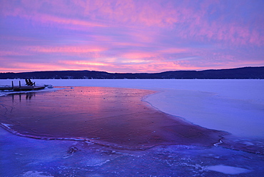 Lake George in winter, USA, New York State, Lake George