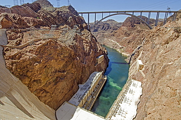 Nevada, Hoover Dam on sunny day