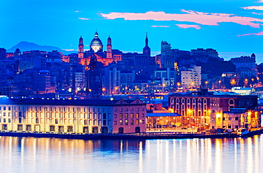 Italy, Liguria, Genoa, Old town at dusk