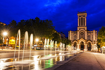 France, Auvergne-Rhone-Alpes, Saint-Etienne, Saint-Charles-de-Borrome Cathedral at night