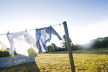 USA, Massachusetts, Cape Cod, Laundry drying on clothesline