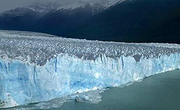 Patagonia, Lake Argentino, Andes Mountains, Perito Moreno Glacier in Patagonia Glaciares National Park