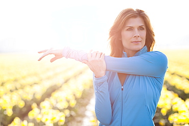 USA, Washington, Skagit Valley, Portrait of woman in blue tracksuit, USA, Washington, Skagit Valley