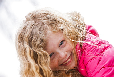 Outdoor portrait of girl (4-5)