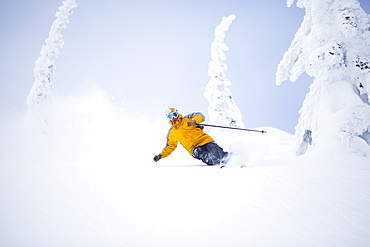 Man skiing, USA, Montana, Whitefish