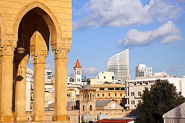 Mohammad al Amin Mosque and downtown 