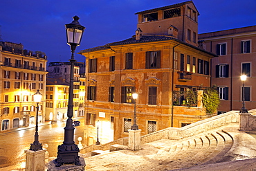 Spanish Steps in early morning