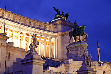 Victor Emmanuel II monument at dusk