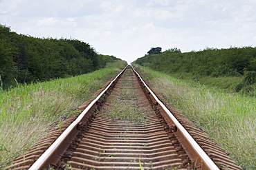 Cuba, Railroad vanishing point