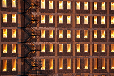 USA, Illinois, Chicago, Detail of illuminated building
