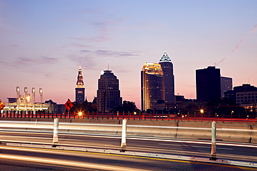USA, Ohio, Cleveland, City seen from expressway at sunset