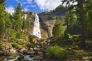 USA, California, Yosemite National Park, Nevada Falls