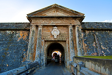 Puerto Rico, Arch gate to fort