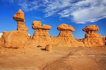 Hoodo rocks, USA, Utah, Goblin Valley State Park